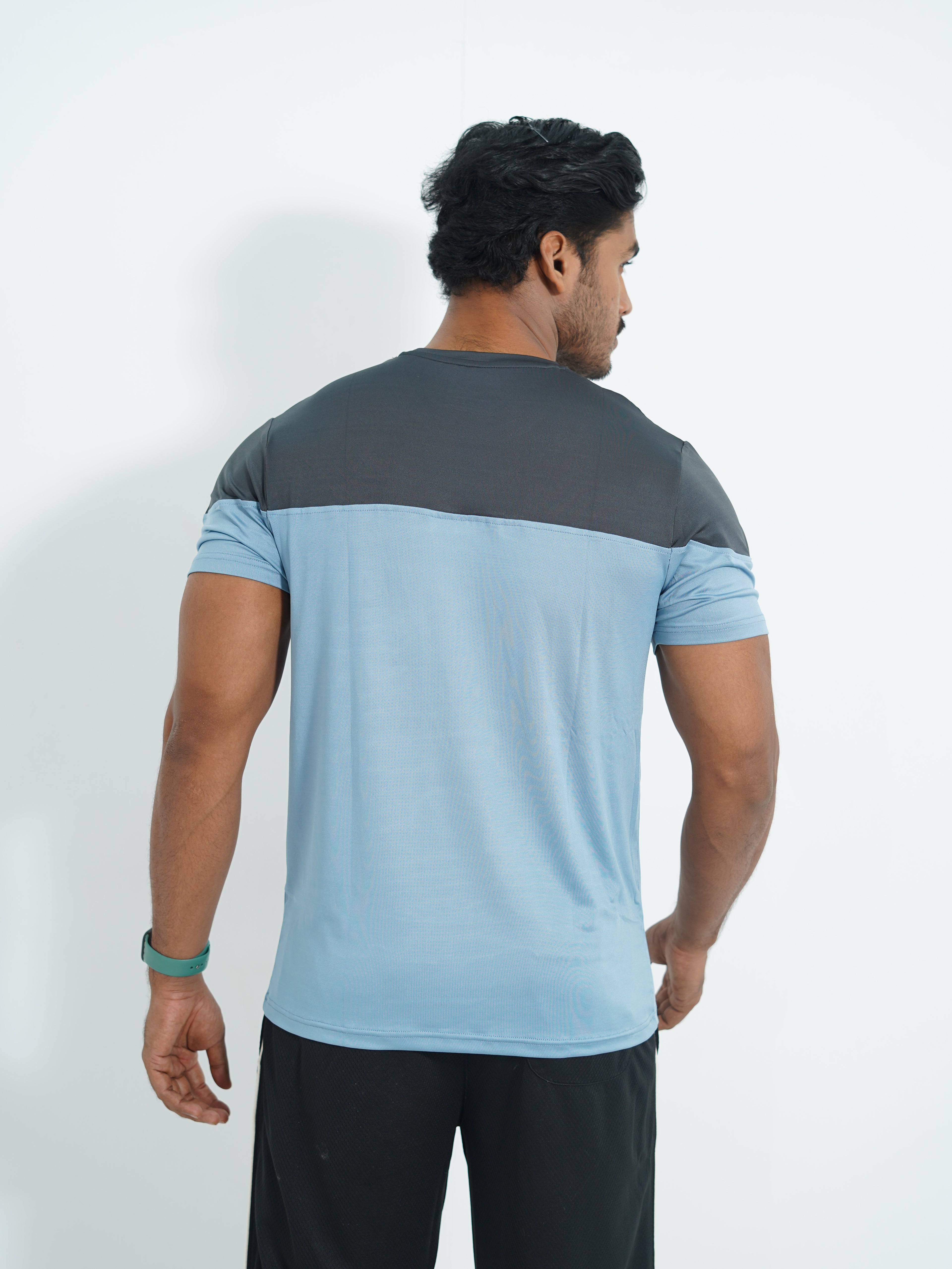 Active Wear Men T-Shirt - Cloudy Blue