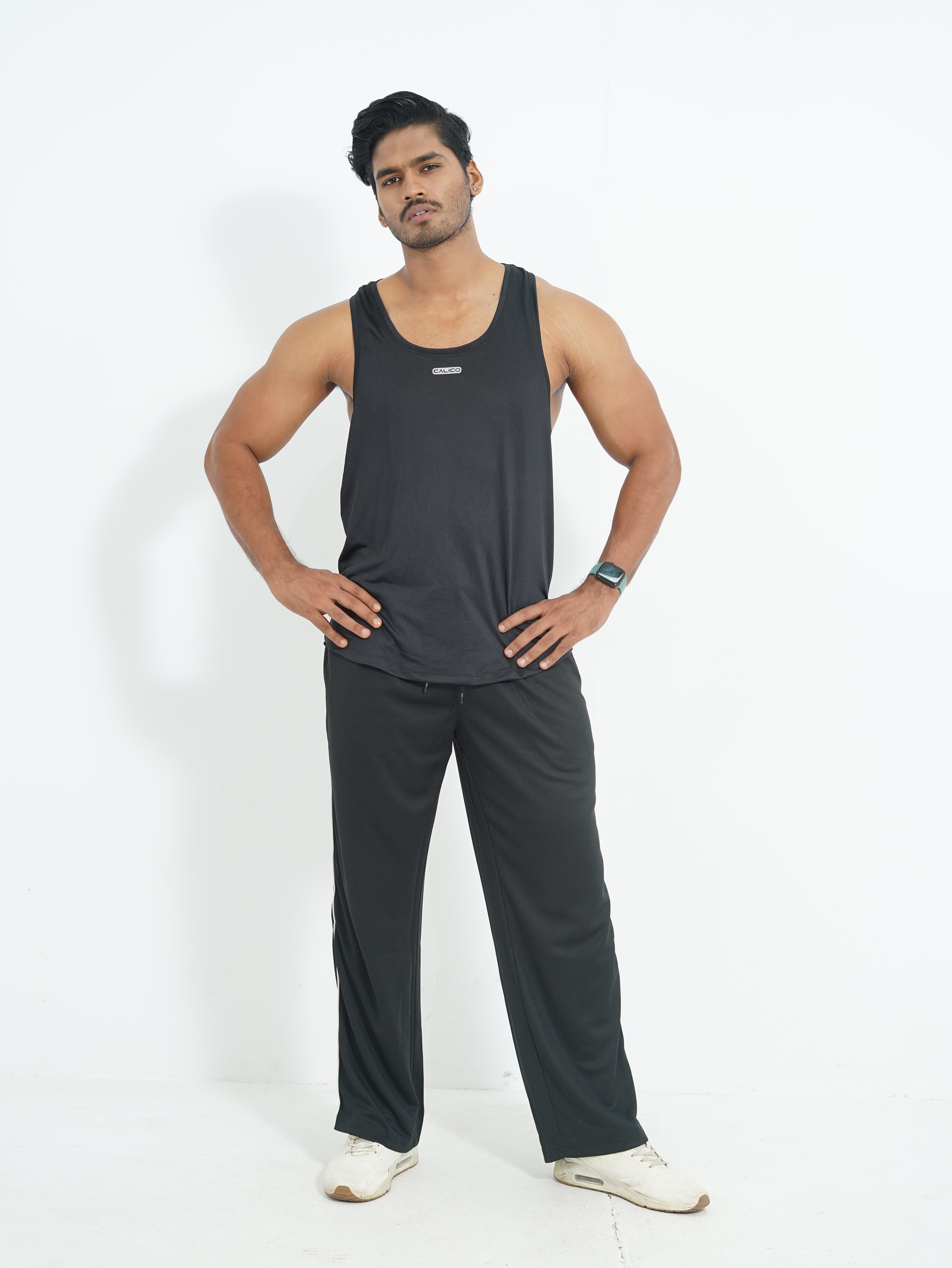 Back Elastic Gym Tank Top Black Colour