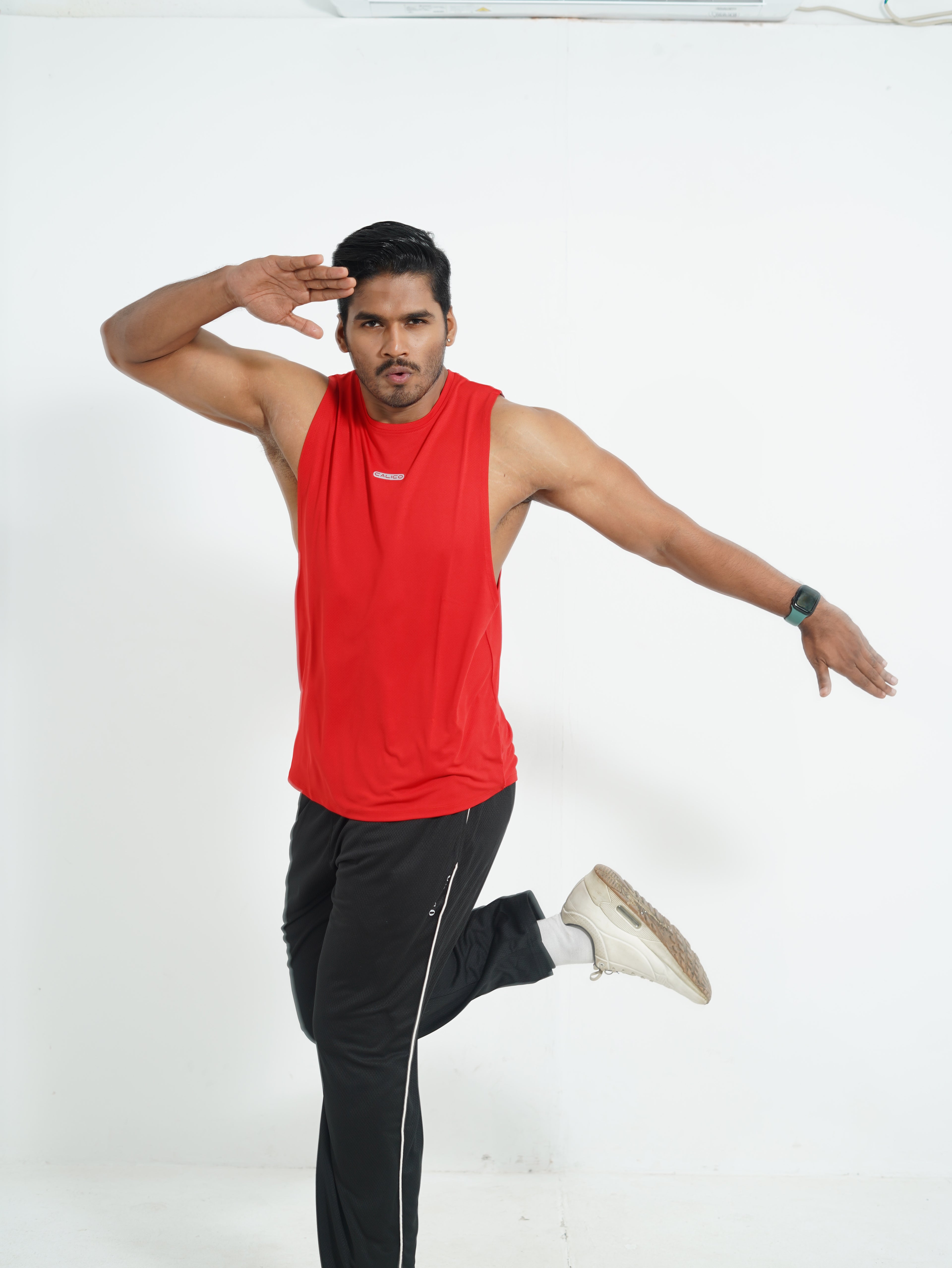 Back Elastic Gym Tank Top Red Colour