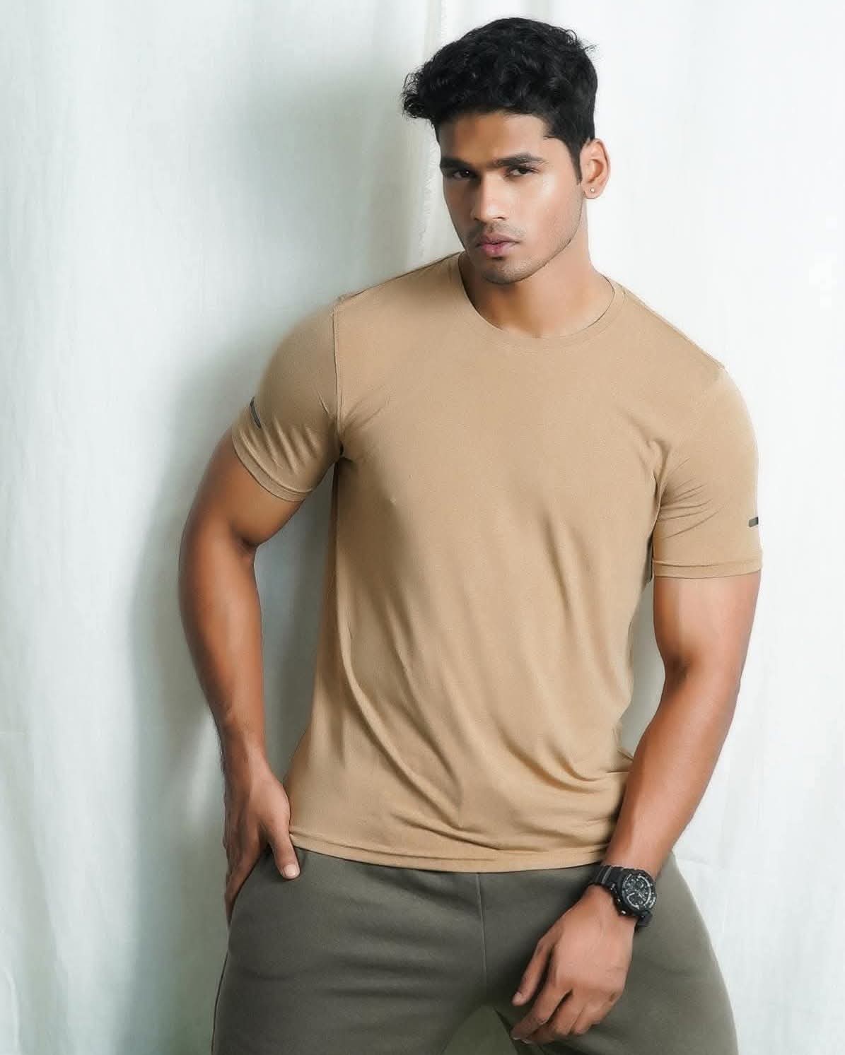 Men Regular Fit Active Wear T-Shirt - Beige