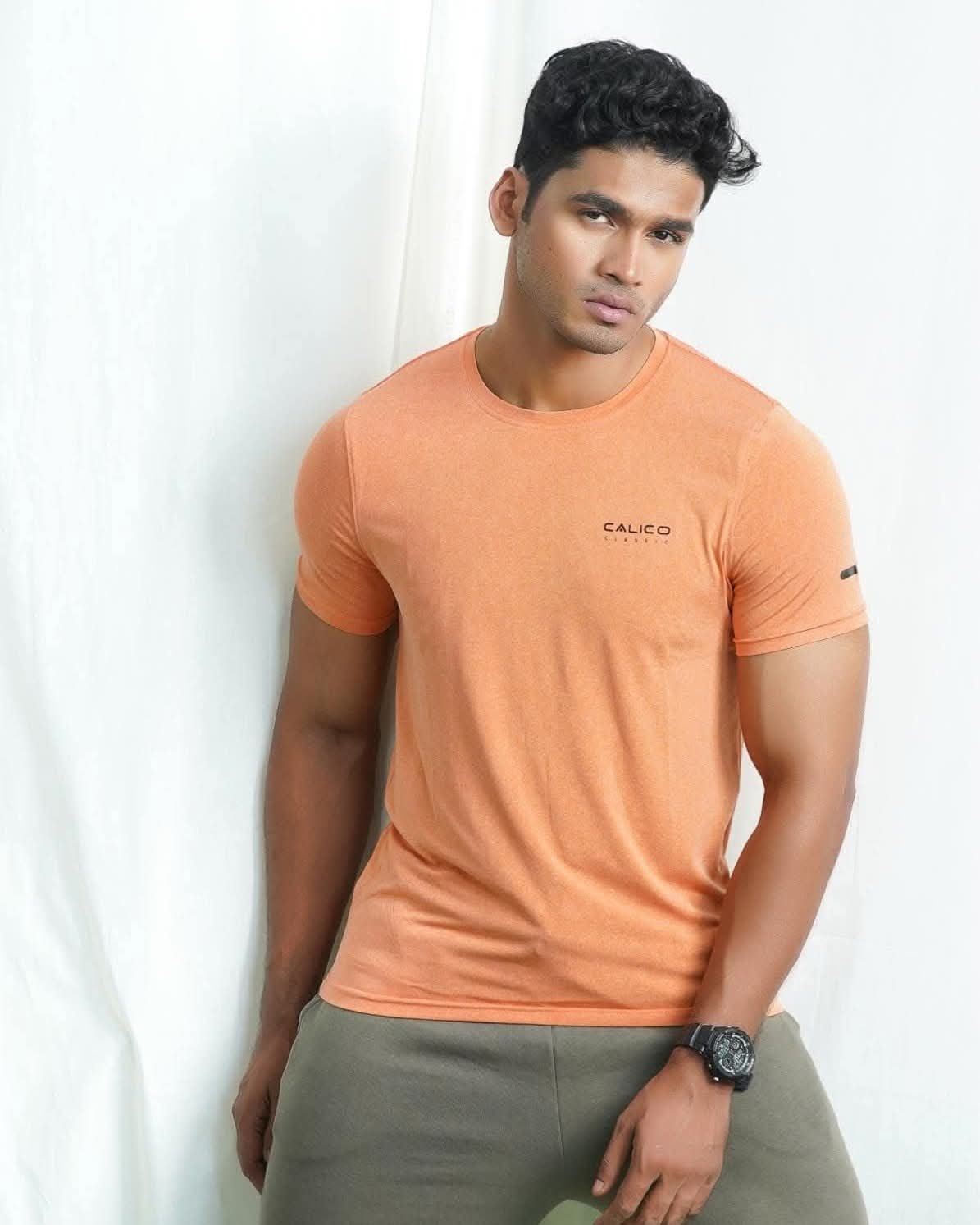Men Regular Fit Active Wear T-Shirt - Orange